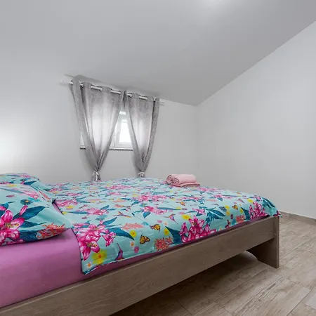Appartamento Gorgeous Apartment In Vrsi With Wifi Vrsi